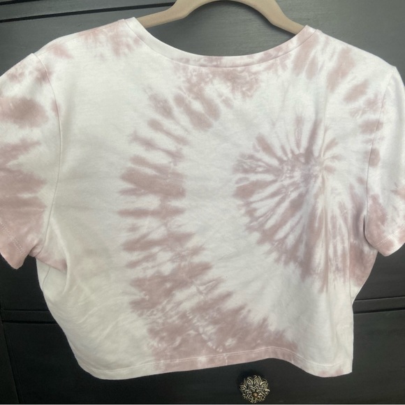 Custom Tye Die Croptop - Picture 3 of 4